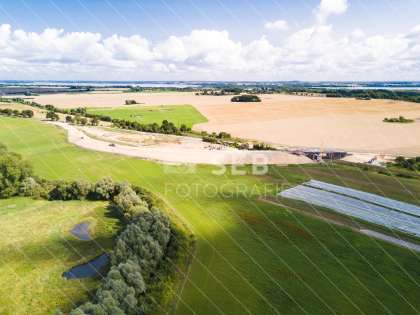 Blick zur B104 bei Medewege