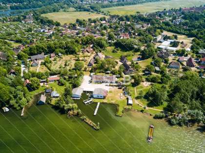 Mueß, Schweriner See