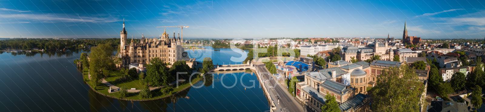 Schweriner-Schloss-Panorama