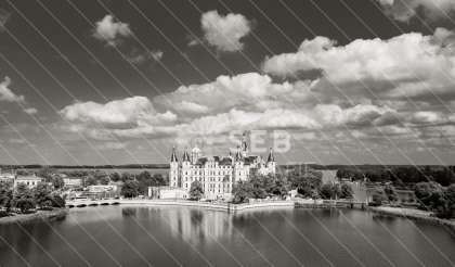 Das Schweriner Schloss in schwarz/weiß